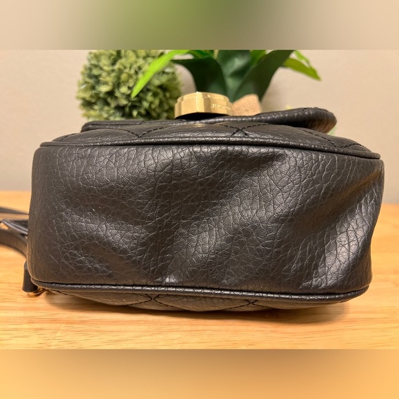 Juicy Couture Crossbody - Picture 10 of 14